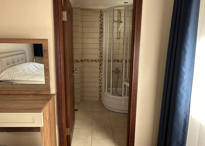 Corner Luxury דירה